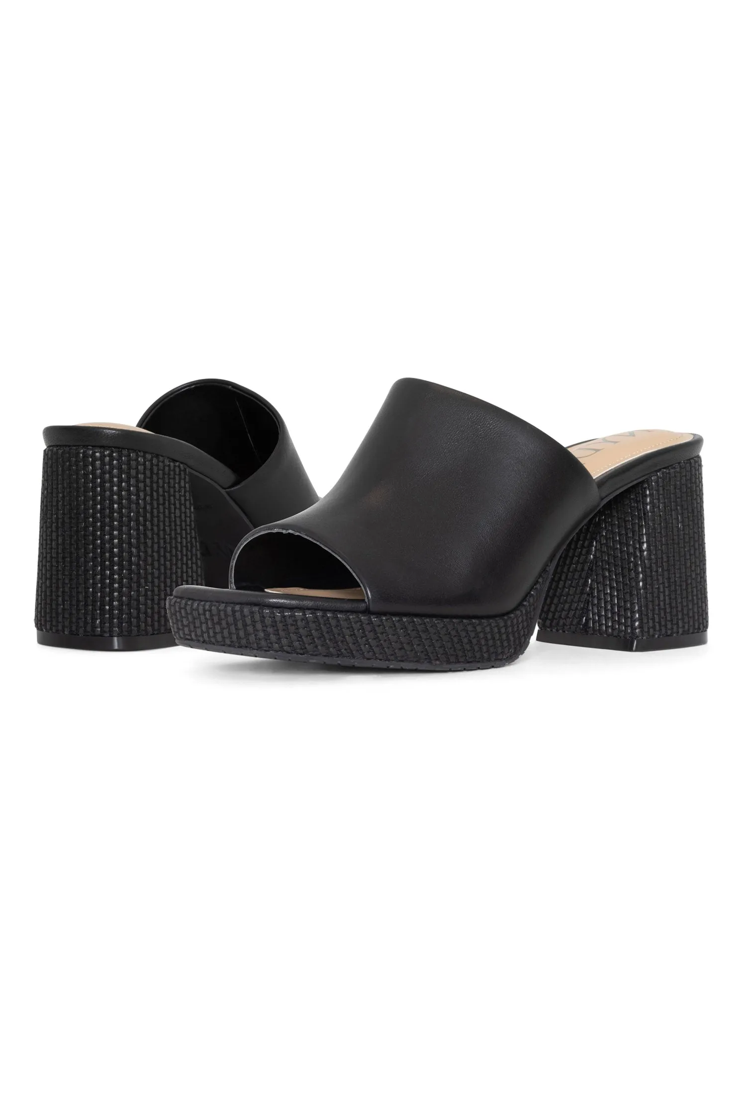 Dewi Platform Sandals - Black