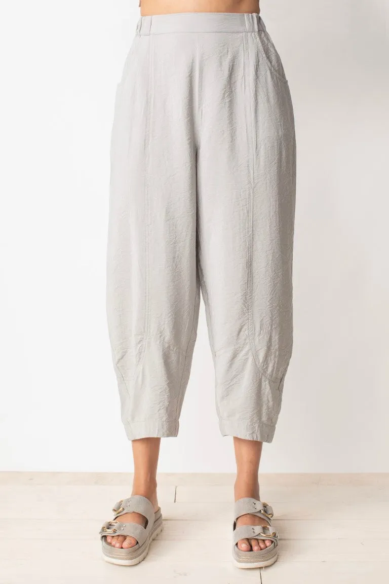 Seamed Crinkle Lantern Pant