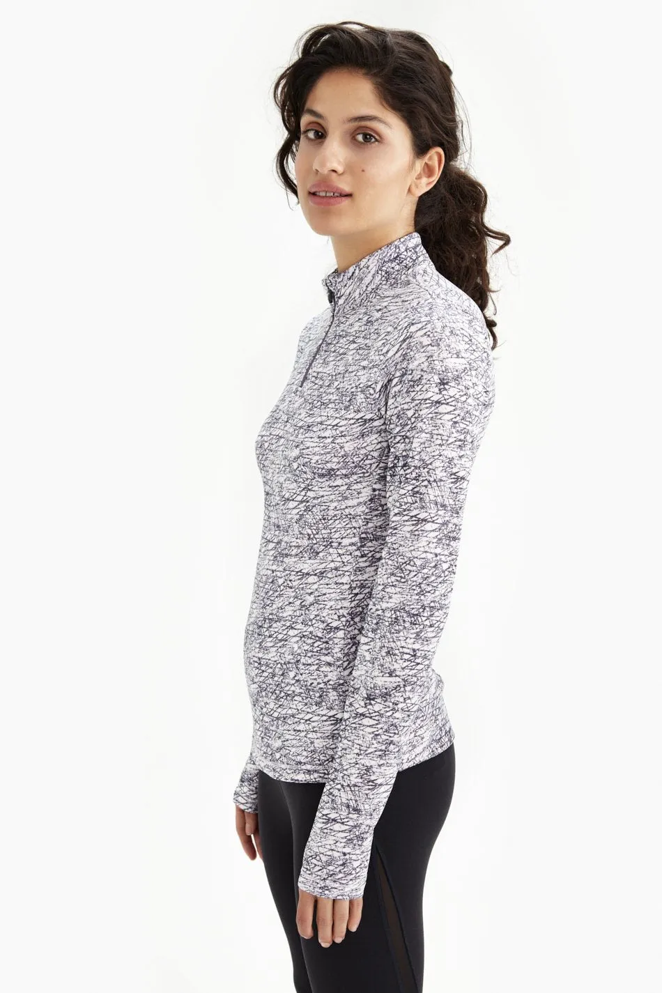 STRIKING LONG SLEEVE TOP