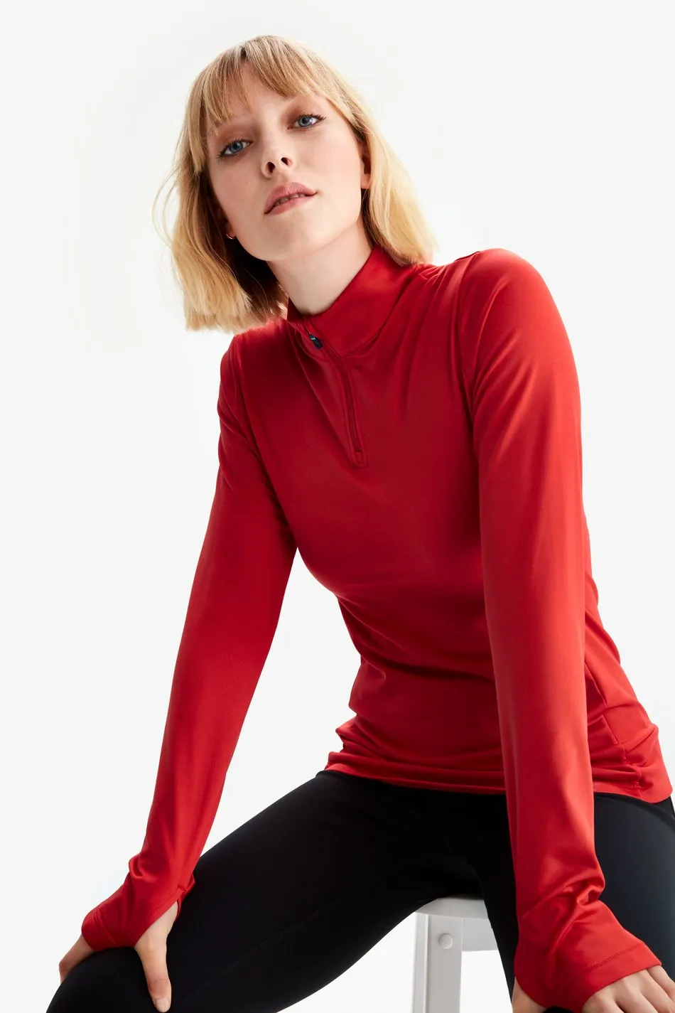 STRIKING LONG SLEEVE TOP