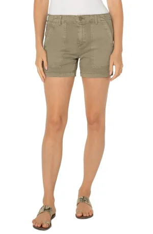 Utility Short with Flap Pockets