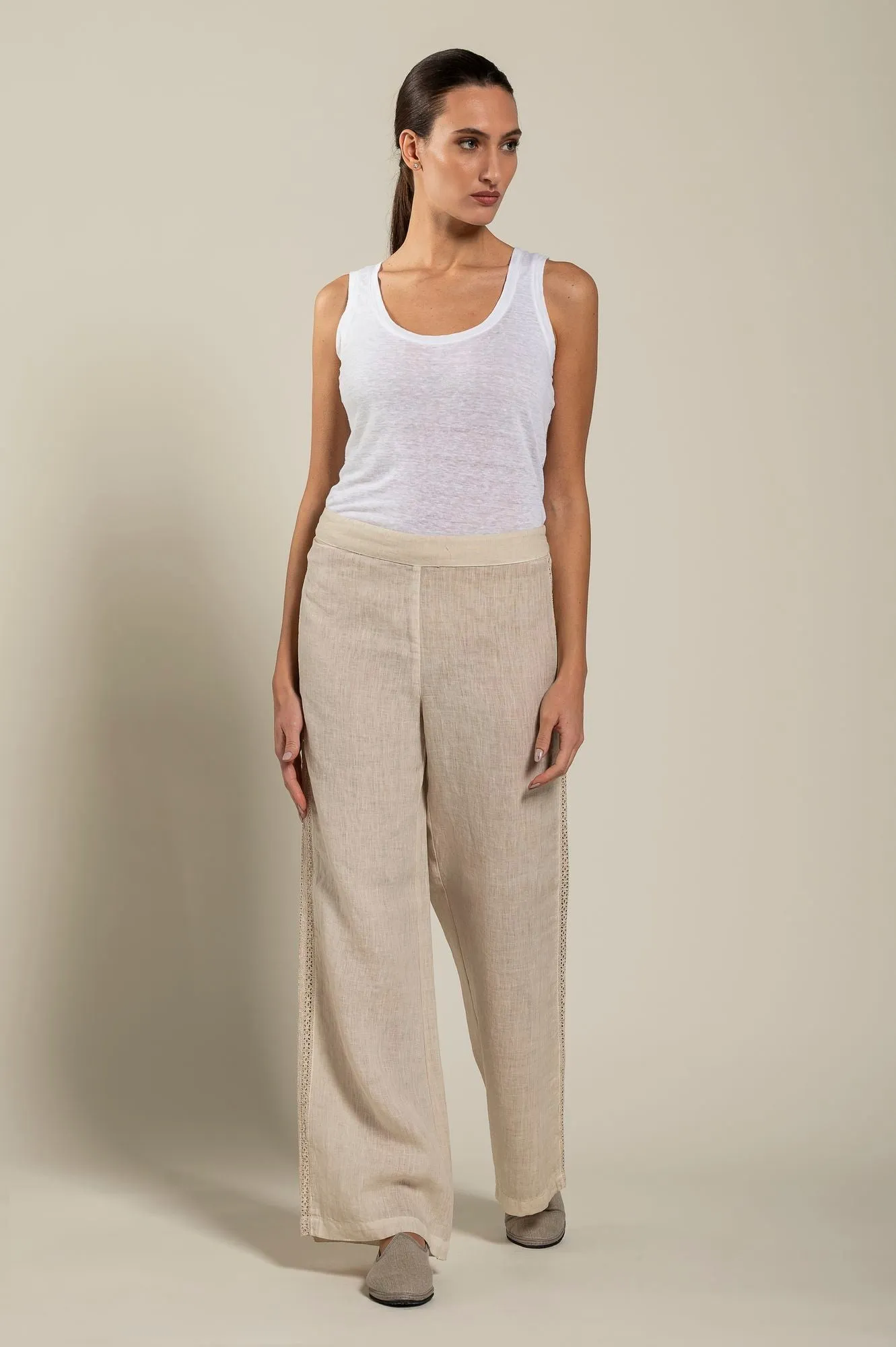 Woman Pant With Side Detail